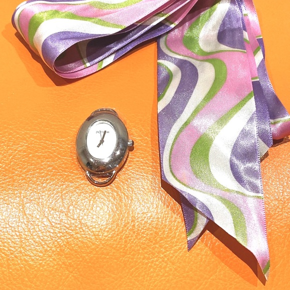 Watch with changeable ribbon - Picture 6 of 6